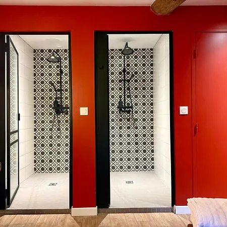 Familial Accès Piscine Intérieure Chauffée Appartement