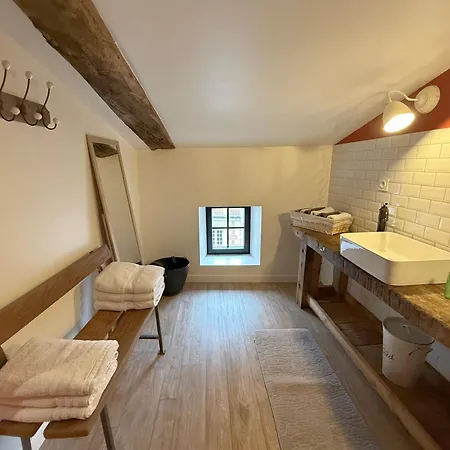 Familial Accès Piscine Intérieure Chauffée Appartement